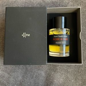 Rose & Cuir
by Jean-Claude Ellena 100ml. NEW!